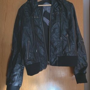 Danier leather bomber jacket in excellent condition. Size large.